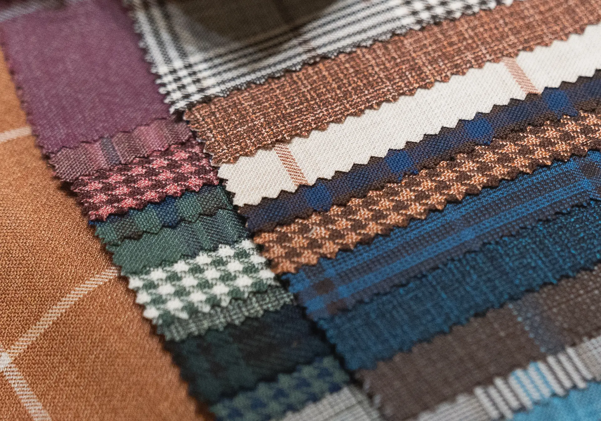 Selezione di tessuti da campionario